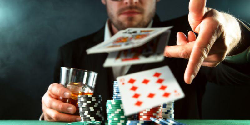 Thứ tự bài Poker ứng dụng